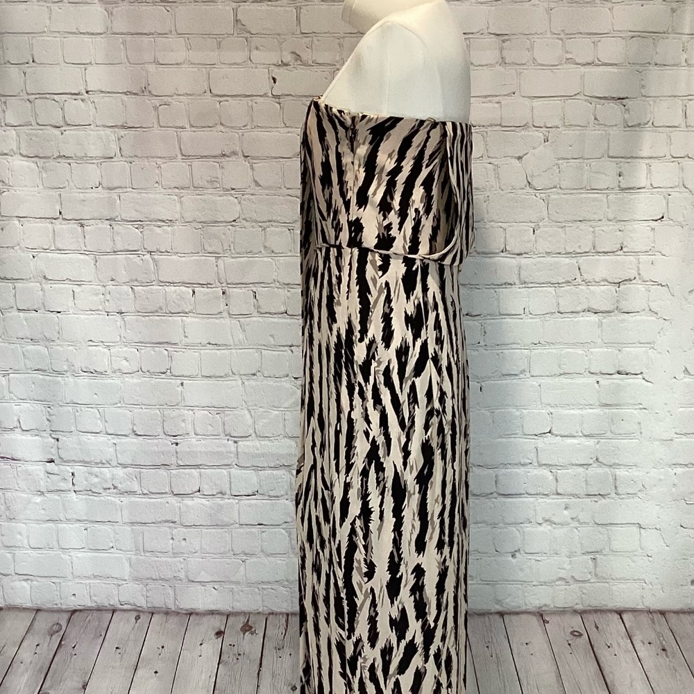 760. BCBG “JESSE” Geo Print Scalloped Skirt | NWT | Size 12 | Maxi & Mini Combo